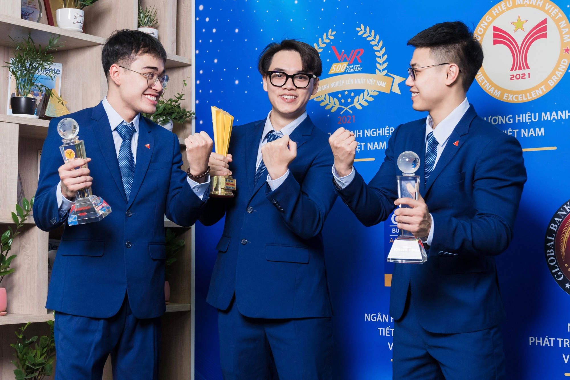 VietABank Ghi Danh Top 1 Trong Khảo Sát Nhà Tuyển Dụng Yêu Thích 2022
