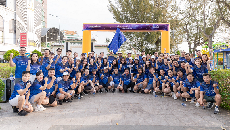 VIETABANK & MAPLIFE KICK OFF CÁC HOẠT ĐỘNG BẢO HIỂM TRONG NĂM 2024 – ONE GOAL SHINE TOGETHER 2024