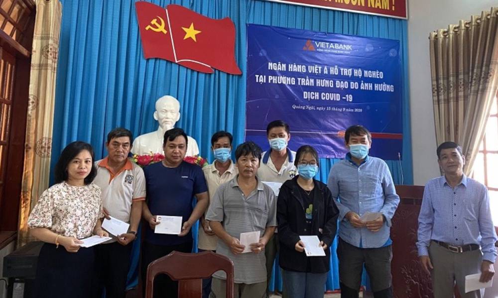 VIETABANK Quảng Ngãi chung tay cùng người nghèo vượt qua khó khăn mùa dịch Covid-19